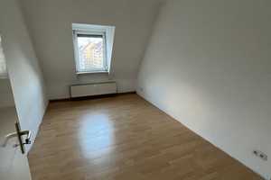 Renovierte 2-Zimmer-Wohnung – Ihr zentrales Zuhause mit Blick ins Grüne – Melanchthonstraße 17, 90443 Nürnberg – Vorschaubild 4