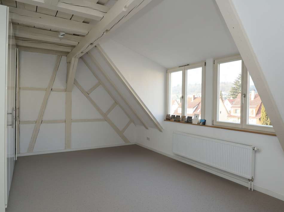 Kinder-/ Arbeitszimmer DG