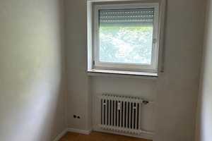 Renovierte 3-ZKB im 2.OG mit Balkon und Lift in toller Lage - Karlsruhe-Waldstadt! – Kolberger Str. 18c, 76139 Karlsruhe – Vorschaubild 8