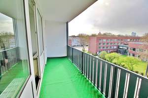 City - Blick über die Dächer gemütl. Maisonette - 3 Zimmer  mit 2  Balkonen – Die vollständige Adresse der Immobilie erhältst du vom Anbieter., 28195 Bahnhofsvorstadt, Bremen – Vorschaubild 2