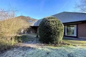 Architektenhaus . 9 Zimmer . Doppelgarage . Einlieger-Whg. . Schwimmbad – Bremen – Vorschaubild 38