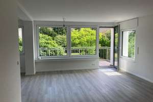 Wunderschöne 3-Zimmer-Wohnung mit Balkon 