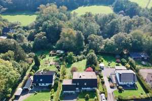 Zweifamilienhaus in traumhafter Lage I 2 Garagen I Großer Garten – Oberbergischer Kreis – Vorschaubild 11