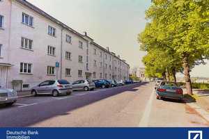Schöne Drei-Raumwohnung in Uni-Nähe sucht neuen Eigentümer – Chemnitz – Vorschaubild 1