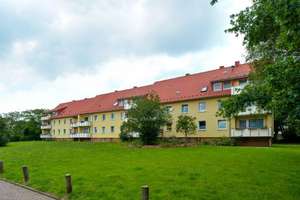 Helle Vier-Zimmer-Wohnung mit Balkon und neuem Bad – Robert-Koch-Str. 3, 49088 Dodesheide, Osnabrück – Vorschaubild 2