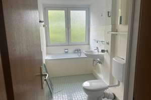 Attraktive und gut geschnittene 3-Zimmer-Wohnung mit Balkon und EBK – Boettgerstraße 7, 45147 Holsterhausen, Essen – Vorschaubild 6