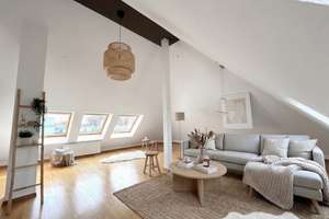 Exklusive Penthouse-Maisonette am Waldfriedhof – Großzügiges Wohnen auf zwei Ebenen – Die vollständige Adresse der Immobilie erhältst du vom Anbieter., 81377 Am Waldfriedhof, München – Vorschaubild 1