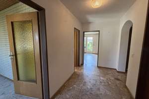 CHARMANTES EINFAMILIENHAUS
MIT GARTEN UND GARAGE 
IN UTTENHOFEN – Die vollständige Adresse der Immobilie erhältst du vom Anbieter., 74538 Rosengarten – Vorschaubild 21