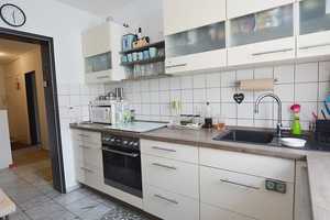 Helle 3 Zimmer-Wohnung im 1. OG mit Balkon in äußerst gepflegtem Mehrfamilien-haus * Nähe Arena * – Westparkstr. 89, 47803 Krefeld – Vorschaubild 16