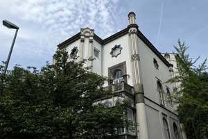 EINZIGARTIGE GELEGENHEIT IM FRANKFURTER NORDEND – FREISTEHENDES KULTURDENKMAL (WEG-PAKET)