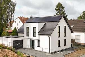 HANNOVER/MISBURG: Familiengerechtes Einfamilienhaus mit moderner Austattung. – Die vollständige Adresse der Immobilie erhältst du vom Anbieter., 30629 Misburg-Nord, Hannover – Vorschaubild 1