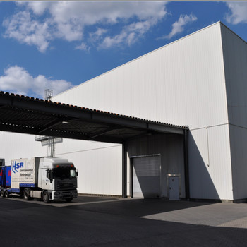 Gut gelegene Lagerfläche | umfahrbar | ausreichend Stellplätze