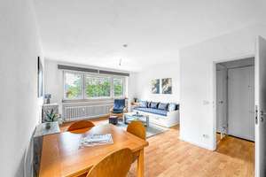 Attraktive, lichtdurchflutete 1-Zimmer-Wohnung in sehr gepflegtem Zustand