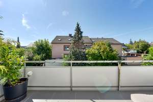 +++ modernisiert - hell & sonnig - ruhig & zentrumsnah - Süd-Balkon - EBK Übernahme möglich +++ – Melchiorstraße 9, 70439 Stammheim-Süd, Stuttgart – Vorschaubild 4