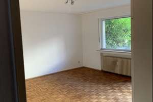 Helle, ruhige Wohnung im EG mit großem Südbalkon, WG-geeignet, mit NEUEM BAD – Haskenstraße 57, 45143 Altendorf, Essen – Vorschaubild 2