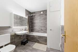 Großzügige 3-Zimmer Wohnung in der Nähe des Stadtzentrums zu verkaufen! – Die vollständige Adresse der Immobilie erhältst du vom Anbieter., 74074 Heilbronn, Heilbronn – Vorschaubild 6