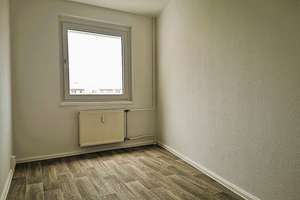 *Ab 01.03.2026* Viel Platz, fairer Preis: 4-Zimmer-Wohnung mit Extra-Stauraum in der 1. Etage – Am kleinen Feld 28, 4205 Grünau-Nord, Leipzig – Vorschaubild 6