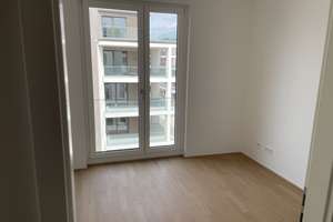 Wohnung mit großem  Balkon  EBK TG-Stellplätze – Augustastraße 12, 65185 Südost, Wiesbaden – Vorschaubild 9