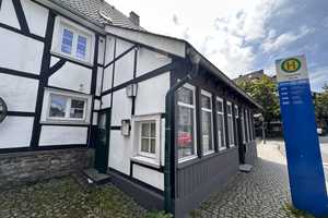 FRISCH KERNSANIERT! Mehrparteienhaus in Top Lage - Denkmalgeschütztes  & historisches Stadthaus! – Odoakerstraße 1, 42389 Wuppertal – Vorschaubild 8
