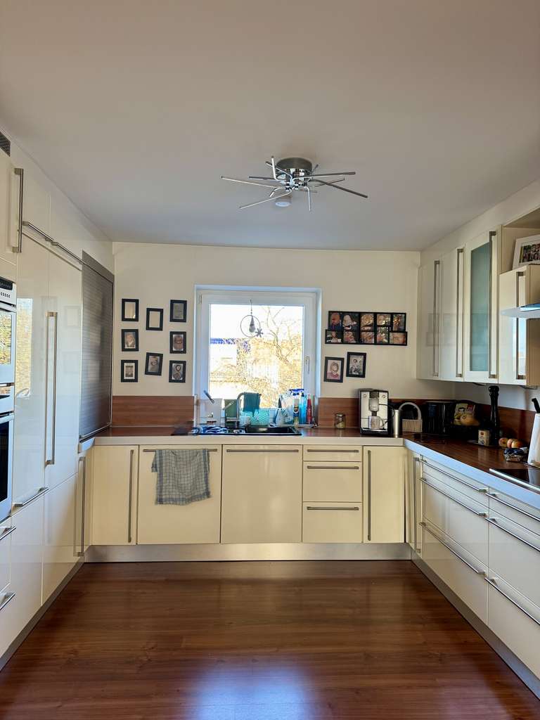 Immobilie in Übach-Palenberg - Mehr Raum für Ideen: Reihenmittelhaus mit Einliegerwohnung und Garten in Übach-Palenberg. - Bild 4