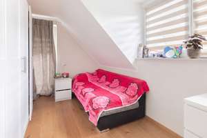 Viel Platz für die ganze Familie – modernes Einfamilienhaus in zentraler Lage Hamburg-Lokstedt! – Die vollständige Adresse der Immobilie erhältst du vom Anbieter., 22453 Niendorf, Hamburg – Vorschaubild 15
