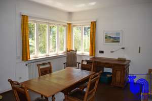 Charmantes Einfamilienhaus mit viel Platz und schönem Garten in toller Lage an der Achalm – Die vollständige Adresse der Immobilie erhältst du vom Anbieter., 72766 Reutlingen-Mitte, Reutlingen – Vorschaubild 4
