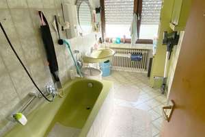 Bezugsfreie 3-Zimmer-Etagenwohnung mit Balkon und Garage in Bonn-Beuel – Die vollständige Adresse der Immobilie erhältst du vom Anbieter., 53227 Ramersdorf, Bonn – Vorschaubild 9
