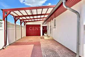 Property thumbnail 6