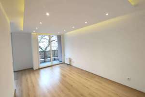 Wohnen im Schwanenquartier / moderne und renovierte 2 Zimmerwohnung – Evertsstr. 3, 47798 Stadtmitte, Krefeld – Vorschaubild 1