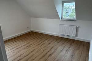 Frisch sanierte 3-Zi.-DG-Wohnung mit EBK in Hannover-Ledeburg – 30419 Ledeburg, Hannover – Vorschaubild 9
