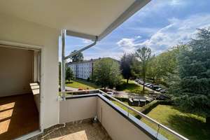 Großzügige 5-Zimmer-Eigentumswohnung mit Balkon, Garage und außergewöhnlichem Grundriss