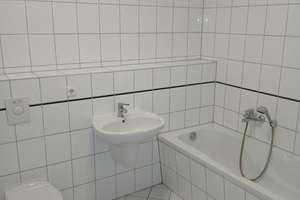 2 Zimmer, Wohnküche, Balkon – 4229 Kleinzschocher, Leipzig – Vorschaubild 4