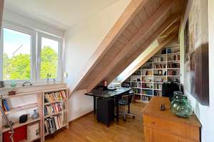 Helle und freundliche Dachgeschosswohnung mit Terrasse – Riegerhofstr. 15, 80686 Sankt Ulrich, München – Vorschaubild 12
