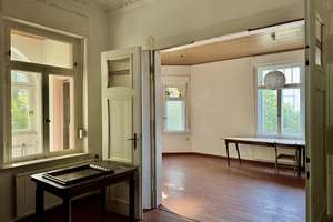 Jugendstil-Villa unter Denkmalschutz. Substanzstark und detailreich. – Die vollständige Adresse der Immobilie erhältst du vom Anbieter., 4668 Grimma – Vorschaubild 18