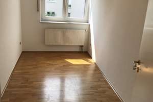 Helle 3-Zimmer-Wohnung mit Balkon und Einbauküche in Paderborn – Tempelhofer Straße 61, 33100 Kernstadt, Paderborn – Vorschaubild 6