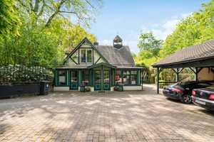 Hamburg - Wohldorf-Ohlstedt | Charmante Landhausvilla mit einem liebevollen Garten im Grünen – Hamburg – Vorschaubild 4