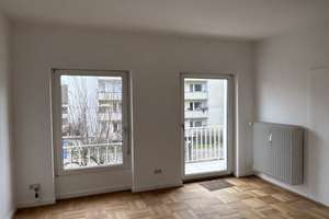 Repräsentative, sehr großzügige 3-Zimmer Wohnung im 1. OG mit Garage in Bonn-Kessenich/Dottendorf – Loki-Schmidt-Platz 1, 53129 Dottendorf, Bonn – Vorschaubild 12