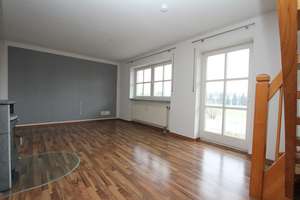 Haus in Haus ERLEBNIS, toll und großzügig über zwei Ebenen samt eigenem Garten mit 250 m2, Garage !! – Irminswindstr. 38, 94094 Rotthalmünster – Vorschaubild 4