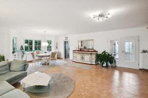 Wohnen auf einer Ebene – Bungalow in attraktiver Wohnlage – Die vollständige Adresse der Immobilie erhältst du vom Anbieter., 66424 Homburg – Vorschaubild 3