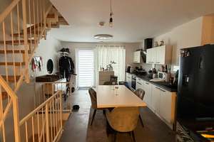 Exklusives Townhouse (Eckhaus) mit 7 Zimmer in Hördt – 4 Etagen, KfW-55, modernste Technik – Hutzelberg 17, 76771 Hördt – Vorschaubild 3