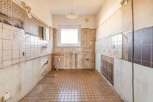 Bezugsfrei! 4 Zimmer mit Sonnigem Balkon. Renovierungsbedürftig – Gütergotzer Straße 3, 14165 Zehlendorf, Berlin – Vorschaubild 16