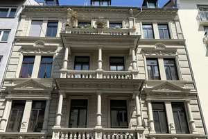 Exklusive 2 Eigentumswohnungen im 1.OG  Dichterviertel  Mitte Wiesbaden - Provisionsfrei  von Privat