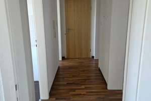 *AB SOFORT VERFÜGBAR* Frisch renovierte 3-Zimmer Wohnung mit Balkon – Königstraße 28, 47798 Stadtmitte, Krefeld – Vorschaubild 10