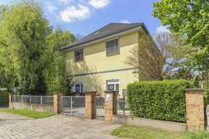 Saniert: MFH mit 3 WE in Toplage am Schlosspark Biesdorf – Berlin – Vorschaubild 1