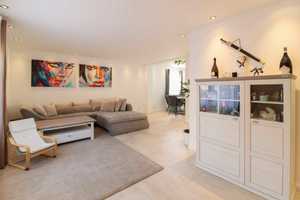 Modernes Einfamilienhaus mit Garage und Traumgarten – Naturnah Wohnen in Maintal! – Main-Kinzig-Kreis – Vorschaubild 2