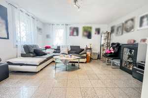 Mit dieser Anzeige könnte der Weg zum Hausbesitzer inkl. Einliegerwohnung für Sie beginnen! – Ludwigsburg (Kreis) – Vorschaubild 9