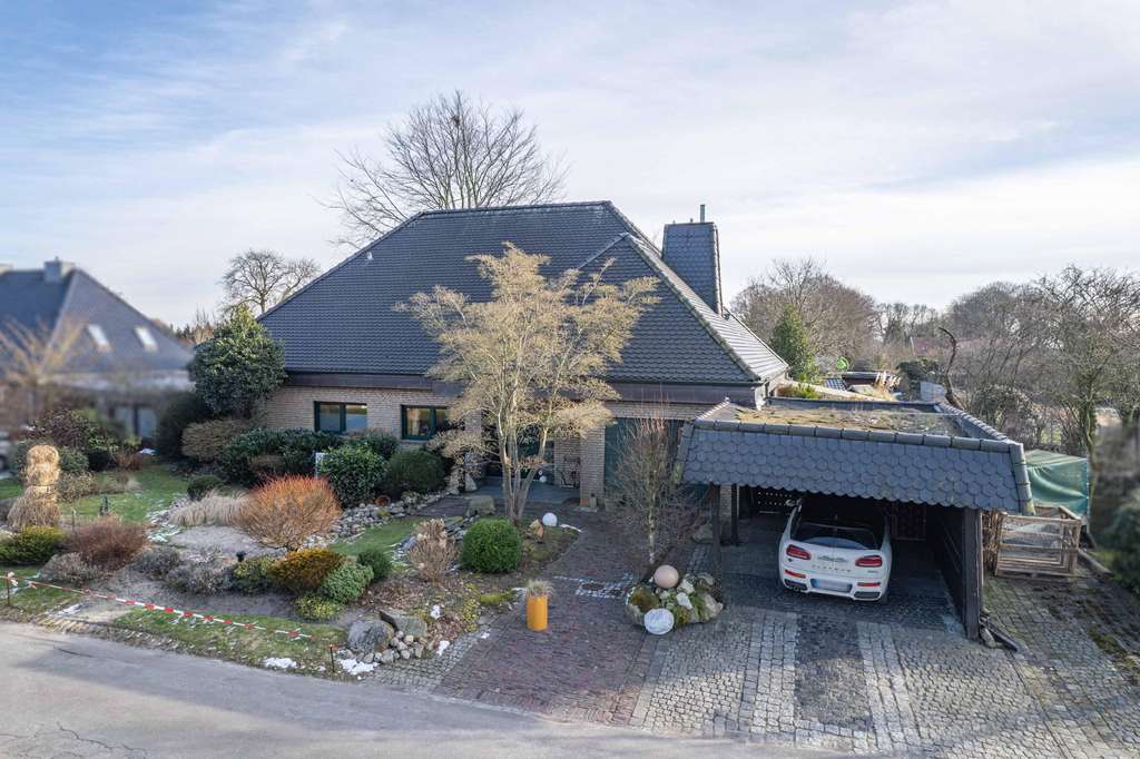 Immobilie in Dunum - Wohnen auf einer Ebene - Großer Bungalow in ruhiger Lage von Dunum! - Bild 0