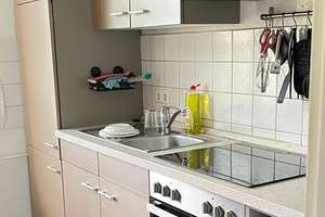 Zimmer ca. 16,92 m² innerhalb einer 4er-WG // 2.OG links – Kleiststr. 13, 38440 Stadtmitte (Ortsteil), Wolfsburg – Vorschaubild 3