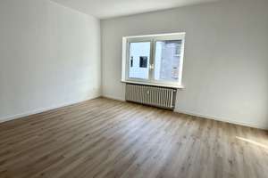Frisch Sanierte 2 Zimmer Wohnung in zentraler Lage von Duisburg – Mühlenstraße 60, 47198 Alt-Homberg, Duisburg – Vorschaubild 2