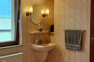 Lichtdurchflutetes 1-Zimmer-Apartment in Stuttgart-West – Bebelstraße 23/1, 70193 Vogelsang, Stuttgart – Vorschaubild 5